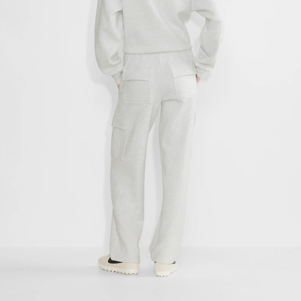 🤍Aritzia Cargo Sweatpants